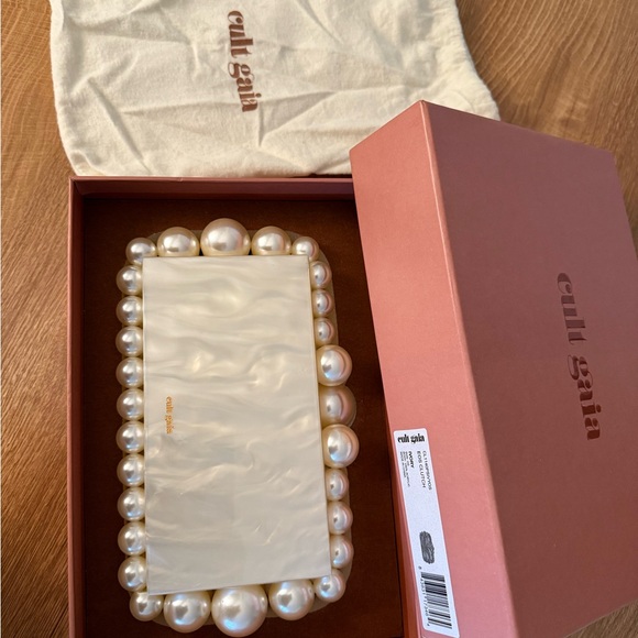 Cult Gaia EOS Pearl Embellished Clutch - Picture 6 of 7